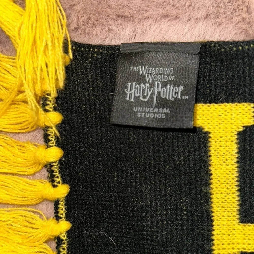 Harry Potter Hufflepuff Scarf
